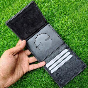 Leather Concealed Carry Badge Wallet with 12 Star Shield Holder, Bifold Wallet